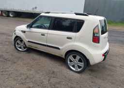 2010 KIA SOUL +