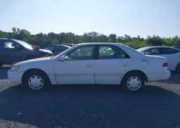 1998 TOYOTA CAMRY