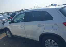 2019 MITSUBISHI RVR ES