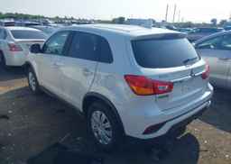 2019 MITSUBISHI RVR ES