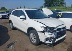 2019 MITSUBISHI RVR ES