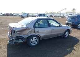 2001 TOYOTA COROLLA CE
