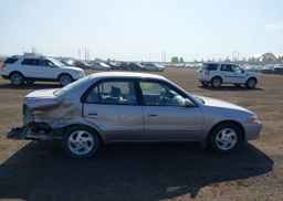 2001 TOYOTA COROLLA CE