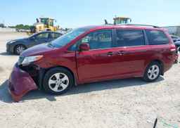2014 TOYOTA SIENNA 7 PASSENGER