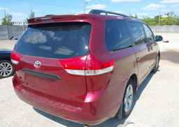 2014 TOYOTA SIENNA 7 PASSENGER