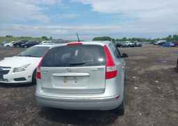 2012 HYUNDAI ELANTRA