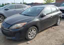 2013 MAZDA MAZDA3