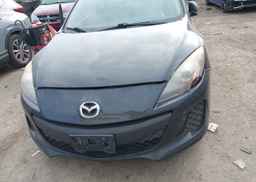 2013 MAZDA MAZDA3