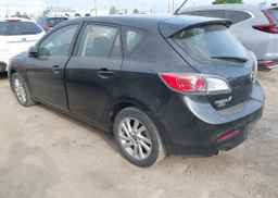 2013 MAZDA MAZDA3