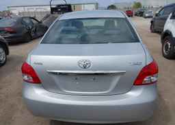 2007 HONDA FIT LX