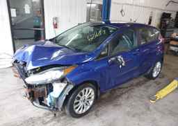 2014 FORD FIESTA SE