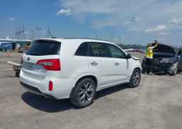 2015 KIA SORENTO