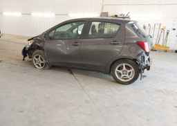 2015 TOYOTA YARIS