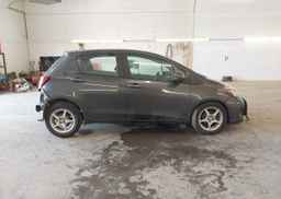 2015 TOYOTA YARIS