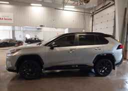 2023 TOYOTA RAV4 HYBRID XSE