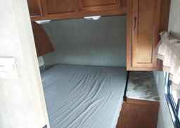2014 COACHMEN CATALINA 272DBS