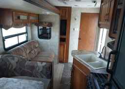 2014 COACHMEN CATALINA 272DBS