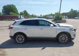 2017 LINCOLN MKC SELECT