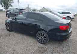 2013 VOLKSWAGEN JETTA S