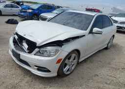 2011 MERCEDES-BENZ C 300 4MATIC