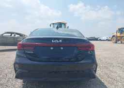 2022 KIA FORTE FE