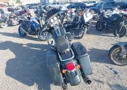 2006 HARLEY-DAVIDSON FLHXI