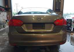 2013 VOLKSWAGEN JETTA S