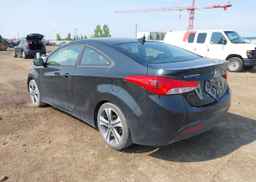 2013 HYUNDAI elantra se