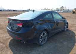 2013 HYUNDAI elantra se