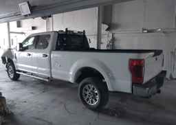 2022 FORD F-350 XLT