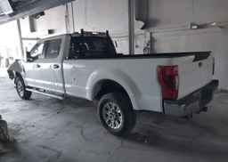 2022 FORD F-350 XLT