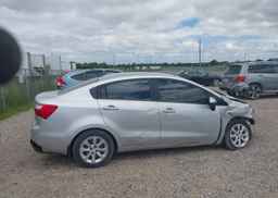 2013 KIA RIO EX