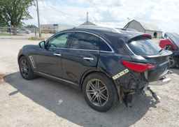 2010 INFINITI FX50