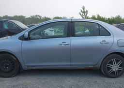 2009 TOYOTA YARIS