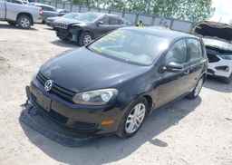 2011 VOLKSWAGEN GOLF