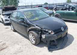 2011 VOLKSWAGEN GOLF