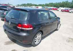 2011 VOLKSWAGEN GOLF