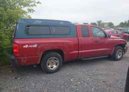 2006 DODGE DAKOTA ST