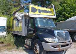 2016 INTERNATIONAL 4300