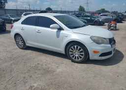 2011 SUZUKI KIZASHI SE