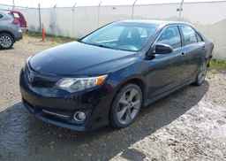 2012 TOYOTA CAMRY SE V6