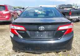 2012 TOYOTA CAMRY SE V6