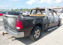 2015 RAM 1500 SLT