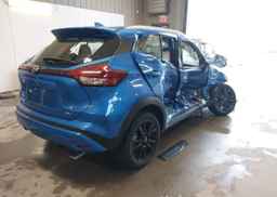 2023 NISSAN KICKS
