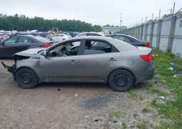 2012 KIA FORTE 2.0L LX