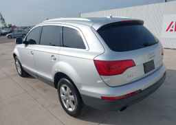 2011 AUDI Q7 3.0T PREMIUM