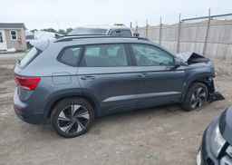 2024 VOLKSWAGEN TAOS TRENDLINE