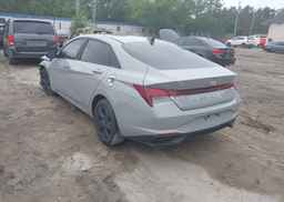 2023 HYUNDAI ELANTRA PREFERRED IVT WITH TECH PACKAGE