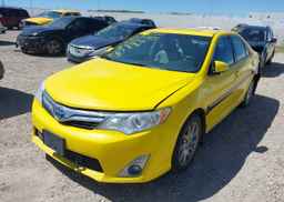 2014 TOYOTA CAMRY HYBRID