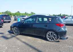 2017 TOYOTA COROLLA iM